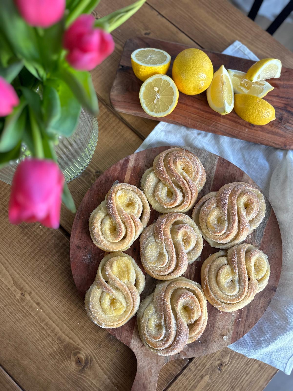 Påskbullar med citron