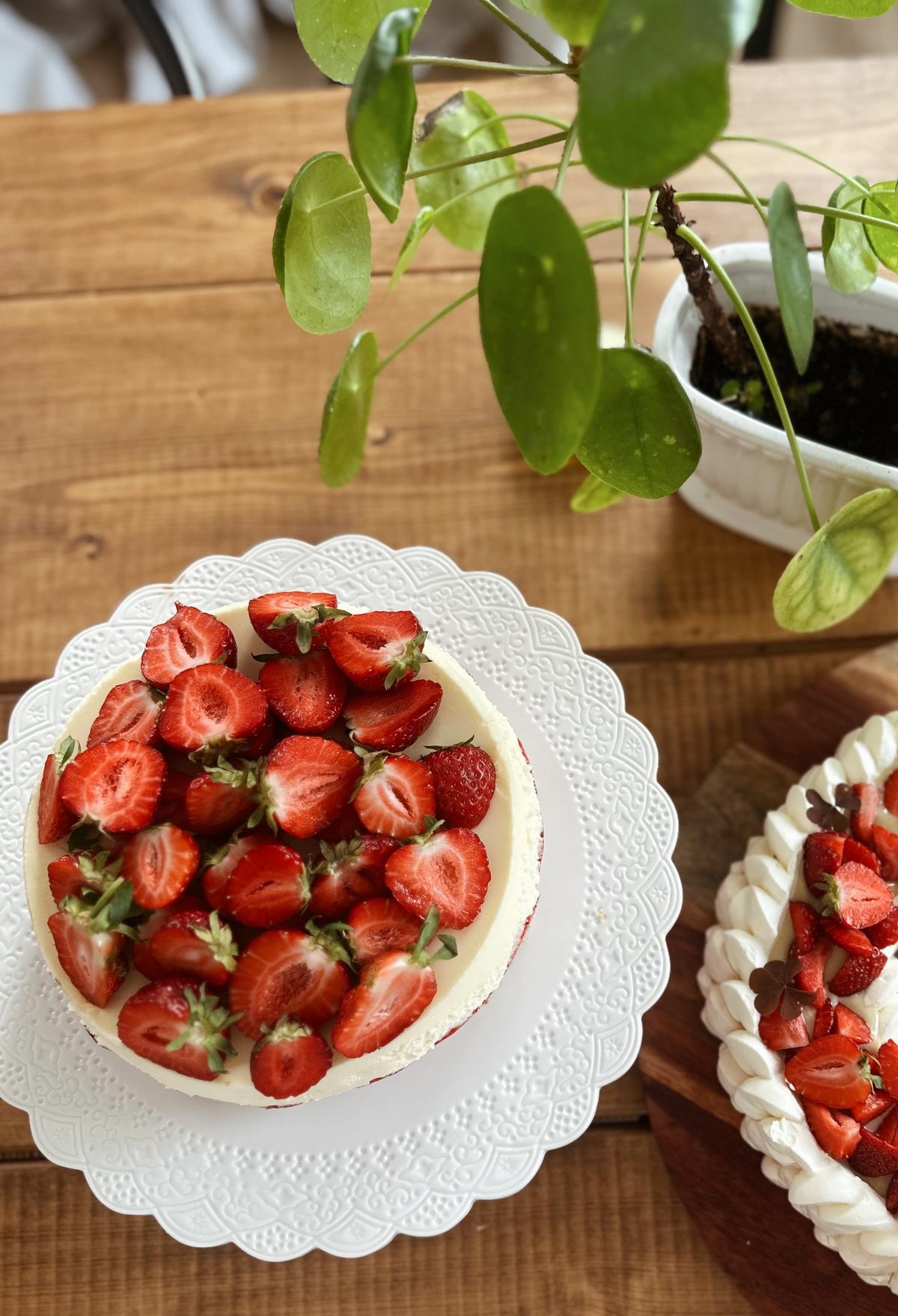 Vit choklad & jordgubbscheesecake