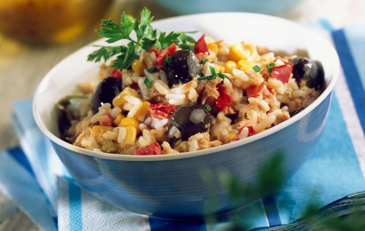 Tuna and brown rice salad | Dinner Recipes | GoodTo