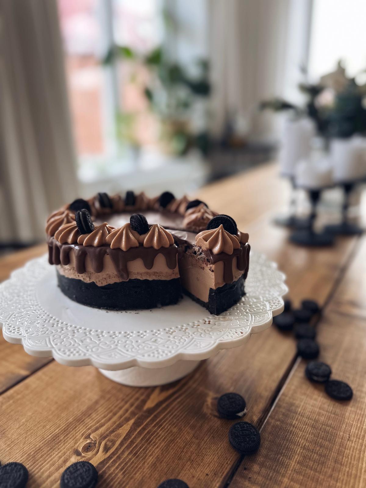 Mjölkchoklad­cheesecake med oreo